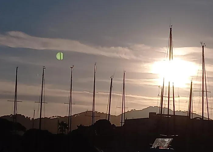 Appartement Duplex Port Vue Hippodrome Hyères