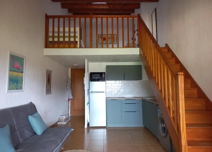 Appartement Duplex Port Vue Hippodrome Hyères